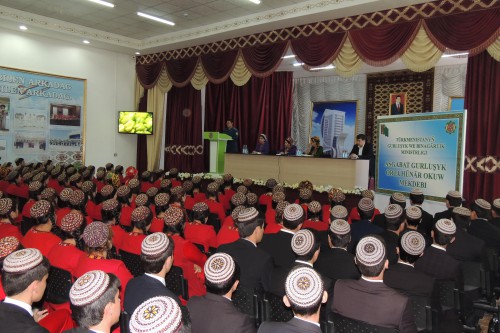 Ak Mermer folklor-etnografik tans topary