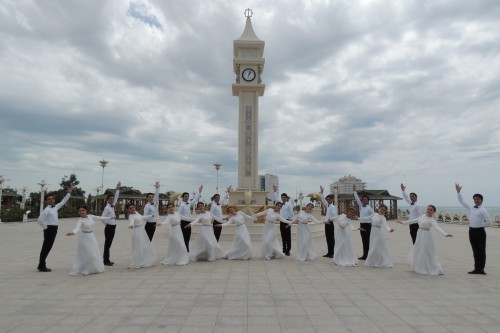 Ak Mermer folklor-etnografik tans topary